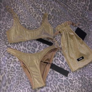 Triangl Kate golden bikini